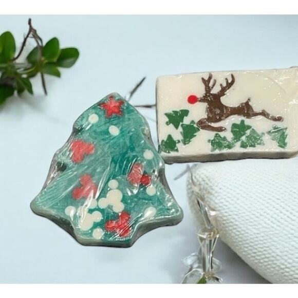Basin Bar Hand Soap Christmas Disney Springs Mickey Holiday Rudy Gift Lot of 2 - Picture 1 of 12